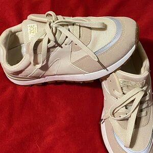 Rachel Zoe Kids' Cream and White Sneakers